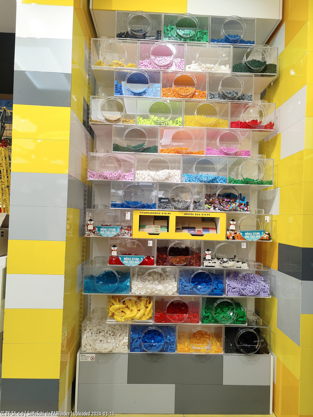 Pick a Brick LEGO Store Stuttgart (SaMoSchi am 11. März 2024)