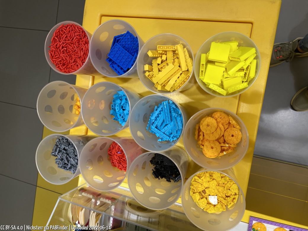 Pick a Brick Utrecht (Nicksterr, 6/14/22, 1:02:17 PM)
