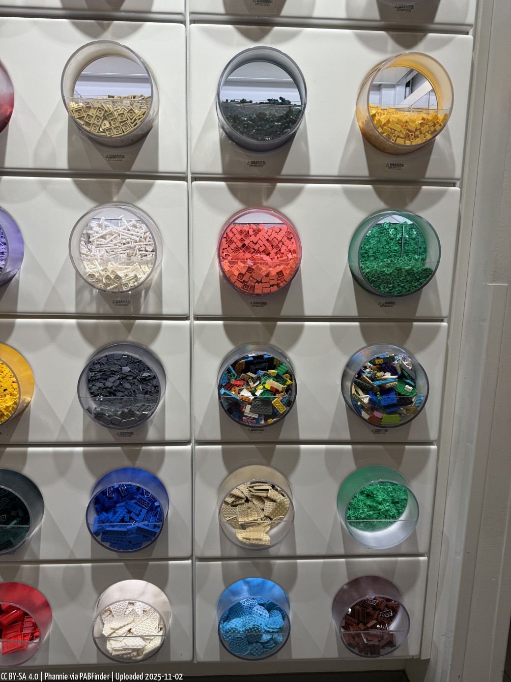 Pick a Brick Sawgrass Mills (Phannie, 11/2/25, 1:42:32 AM)