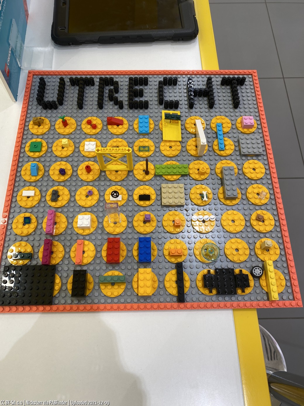 Pick a Brick Utrecht (Nicksterr, 12/9/21, 1:54:22 PM)
