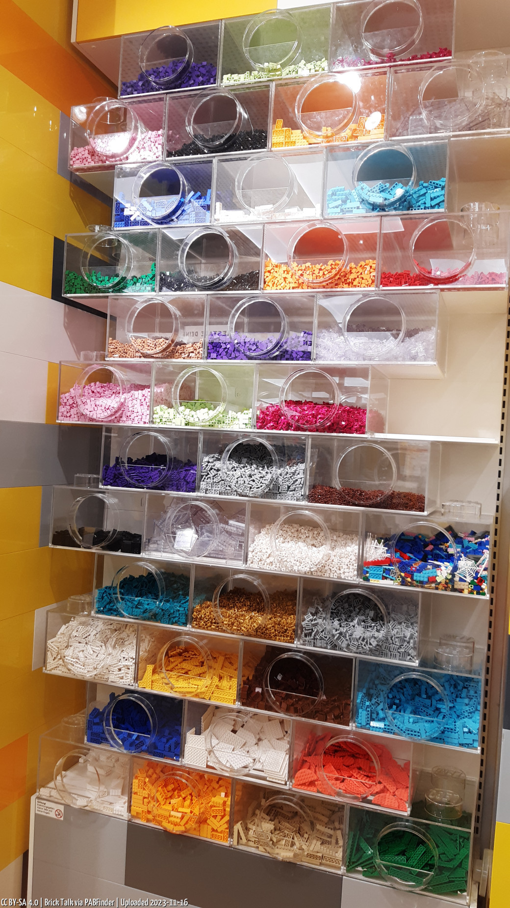 Pick a Brick LEGO Store Stuttgart (Brick Talk am 16. November 2023)