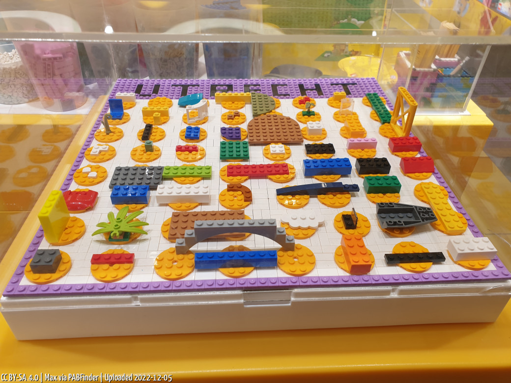 Pick a Brick Utrecht (Max, 12/5/22, 6:22:39 PM)