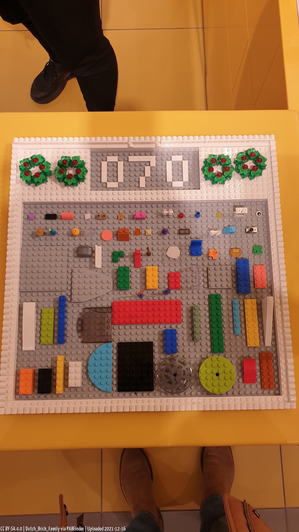 Pick a Brick Mall of the Netherlands (Dutch_Brick_Family, 12/16/21, 6:23:42 PM)