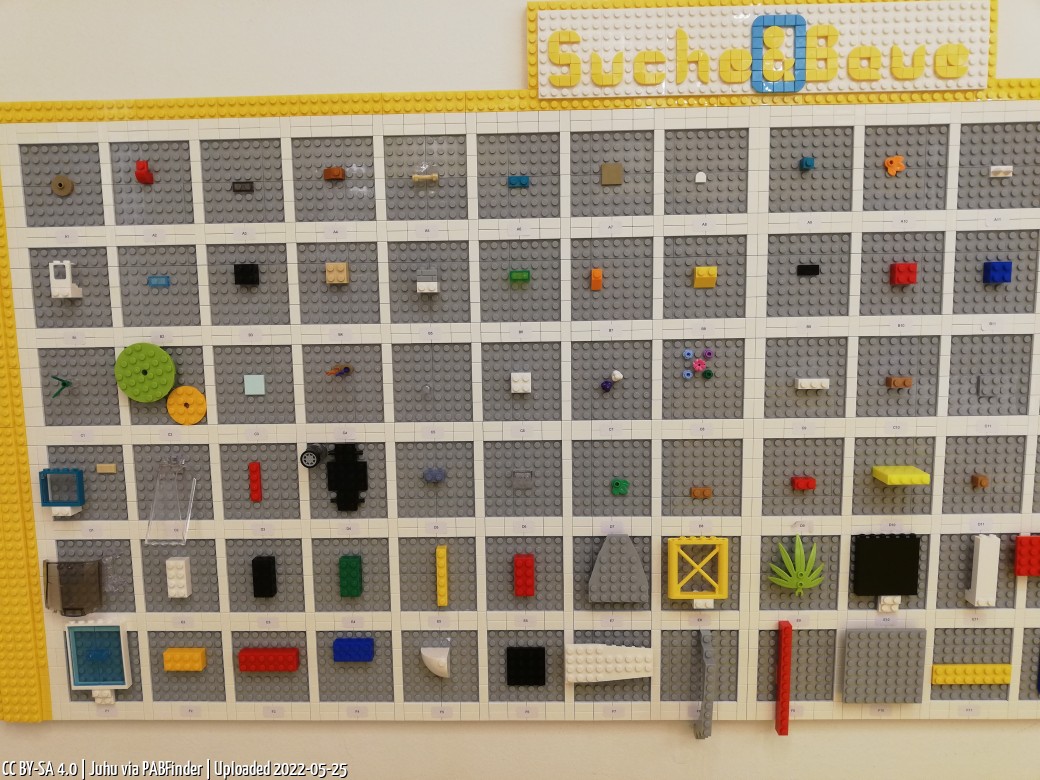 Pick a Brick LEGO Store Nürnberg (Juhu, May 25, 2022)