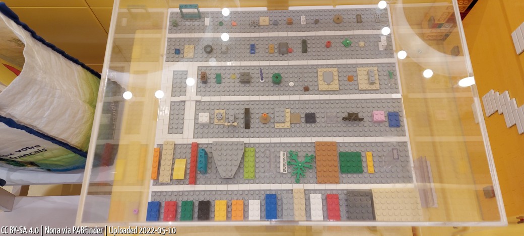 Pick a Brick Brussels (Nona, 5/10/22, 7:50:53 PM)