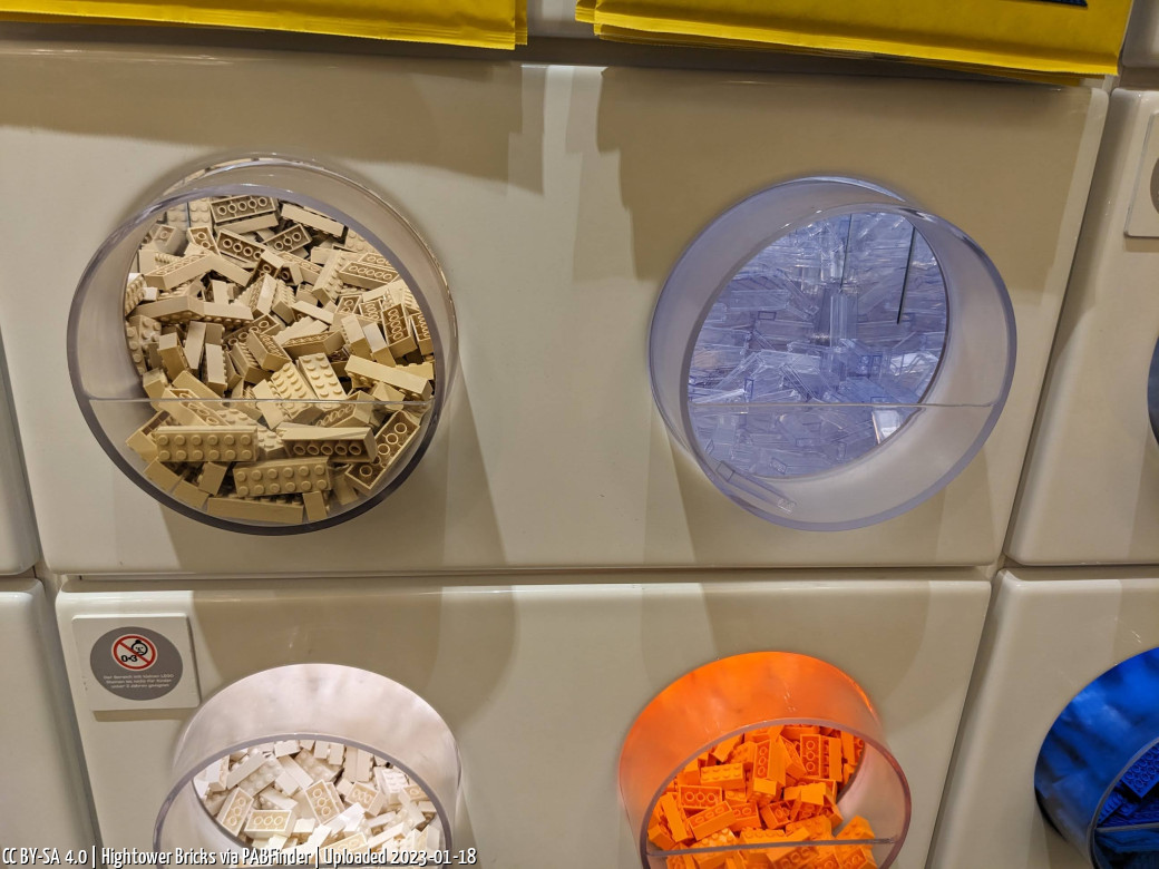 Pick a Brick LEGO Store München Pasing (Hightower Bricks am 18. Januar 2023)