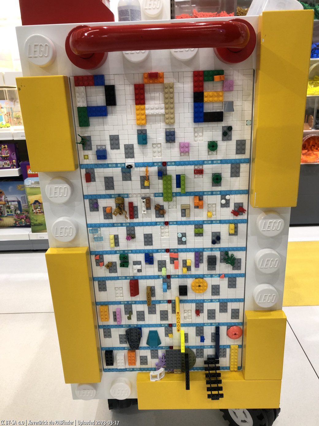 Pick a Brick LEGO Store Bonn (XoverBrick am March 17, 2023)
