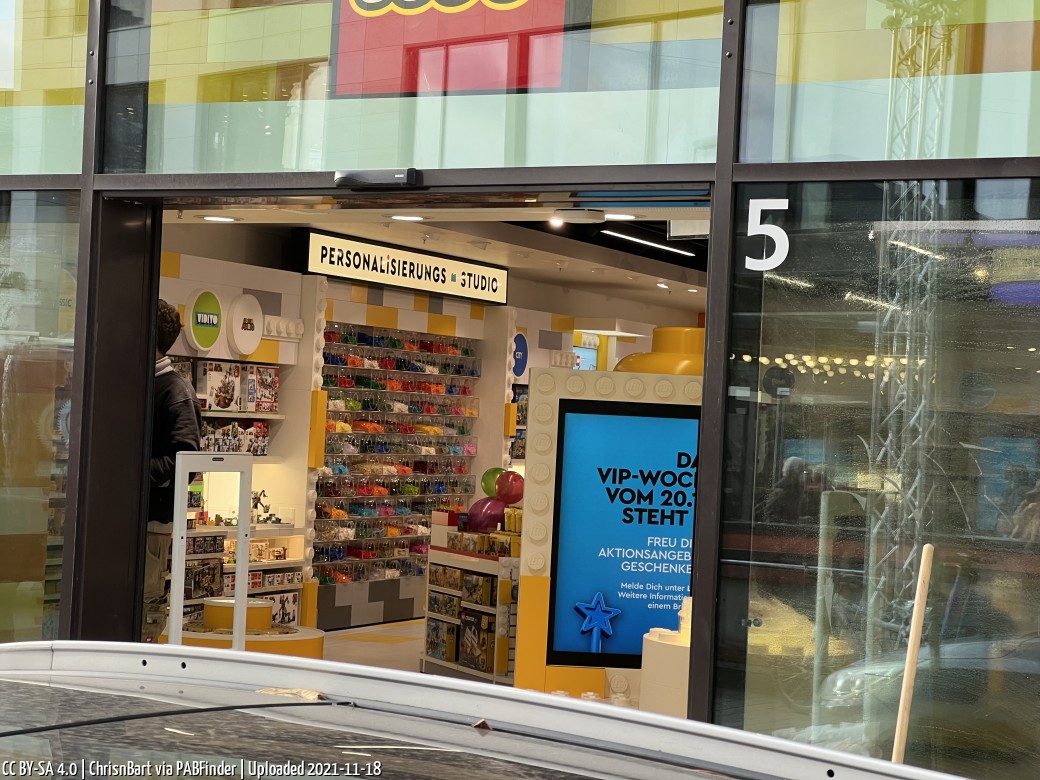 Pick a Brick Bonn (ChrisnBart, 11/18/21, 3:25:31 PM)