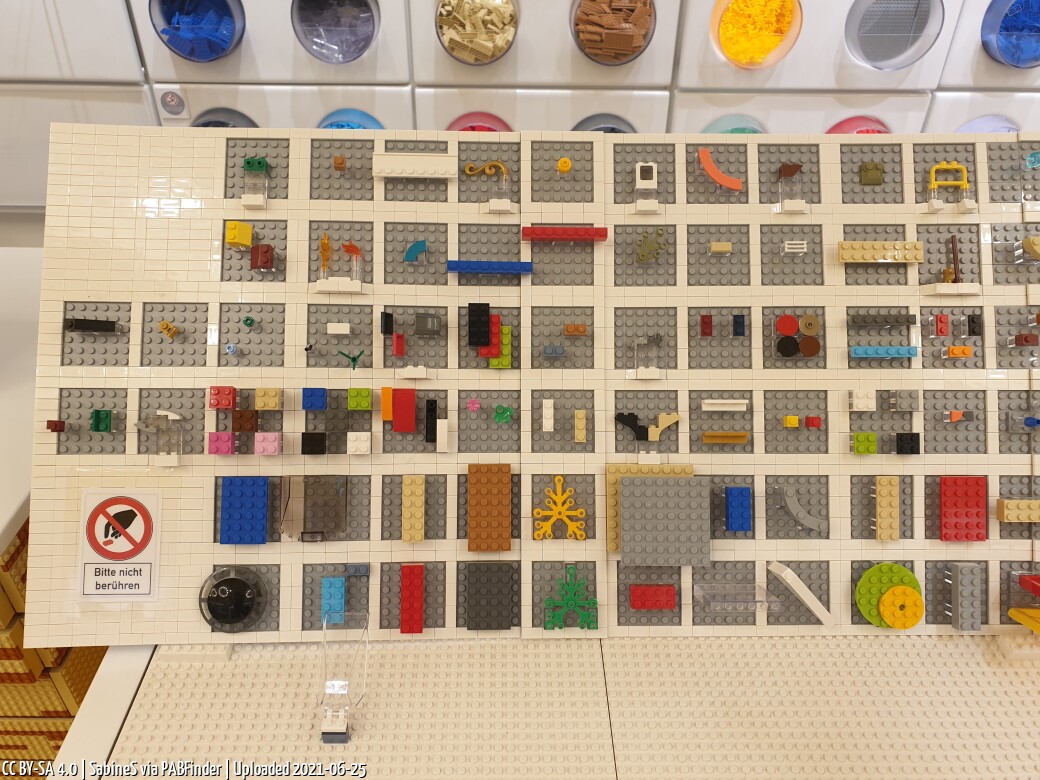 Pick a Brick Berlin (SabineS, 6/25/21, 9:31:12 PM)