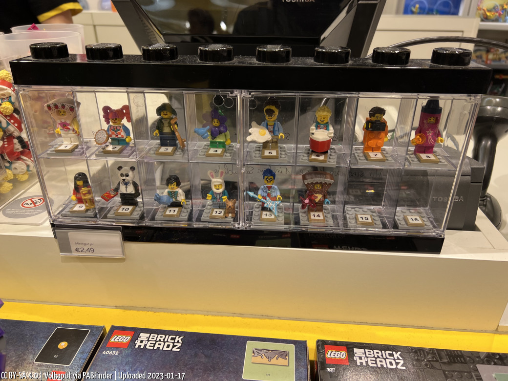 Pick a Brick LEGO Store Köln (Volkaput am 17. Januar 2023)