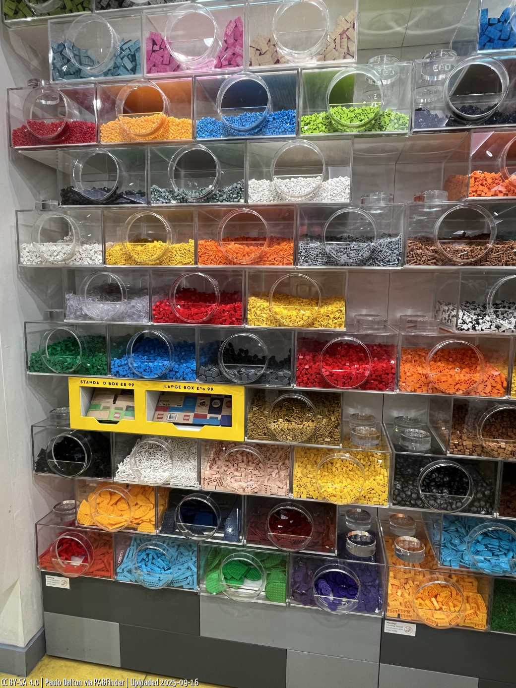 Pick a Brick Leicester Square (Paulo Dalton am 16.09.25, 19:32:42)