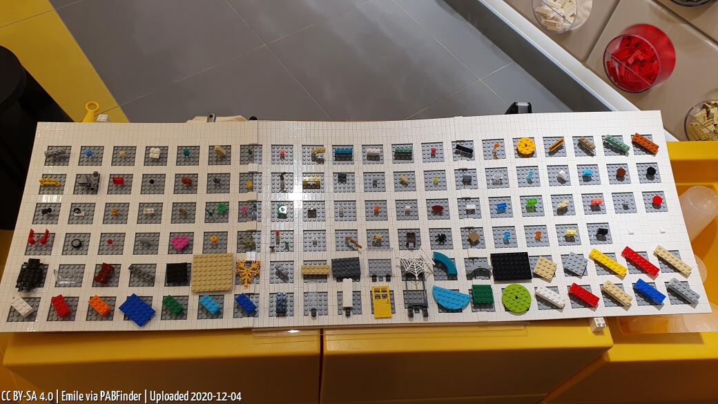 Pick a Brick Düsseldorf (Emile, 12/4/20, 12:18:10 AM)
