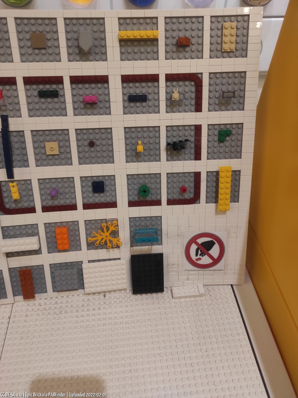 Pick a Brick Berlin (Epic Brick, 2/1/22, 4:52:55 PM)
