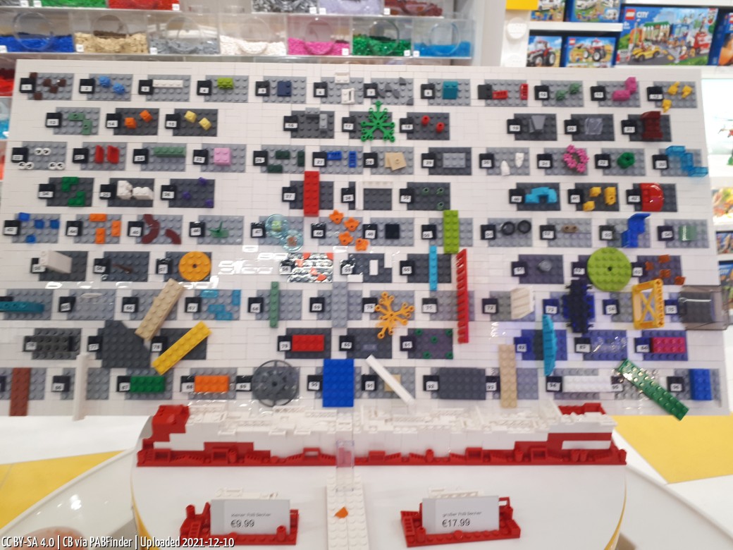 Pick a Brick Bonn (CB, 12/10/21, 12:54:22 PM)