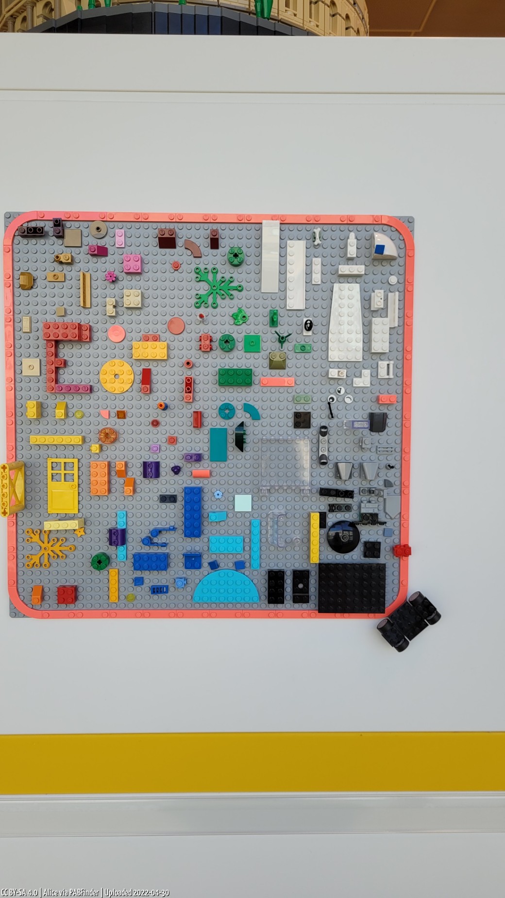 Pick a Brick LEGO House Billund (Alice, 4/30/22, 9:07:18 PM)