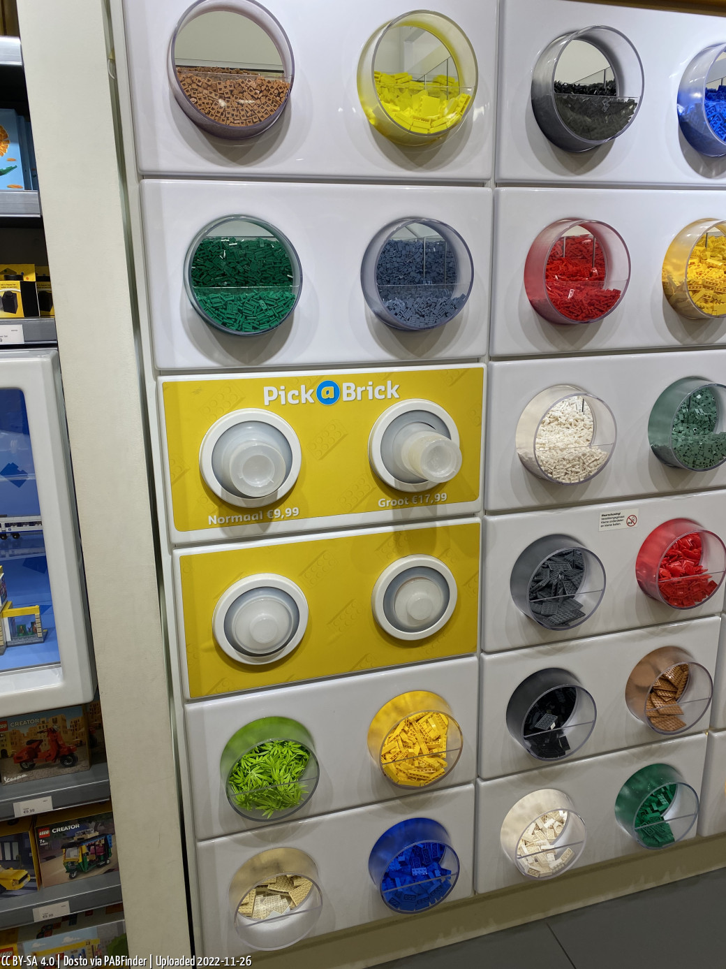 Pick a Brick Utrecht (Dosto, 11/26/22, 8:17:50 PM)