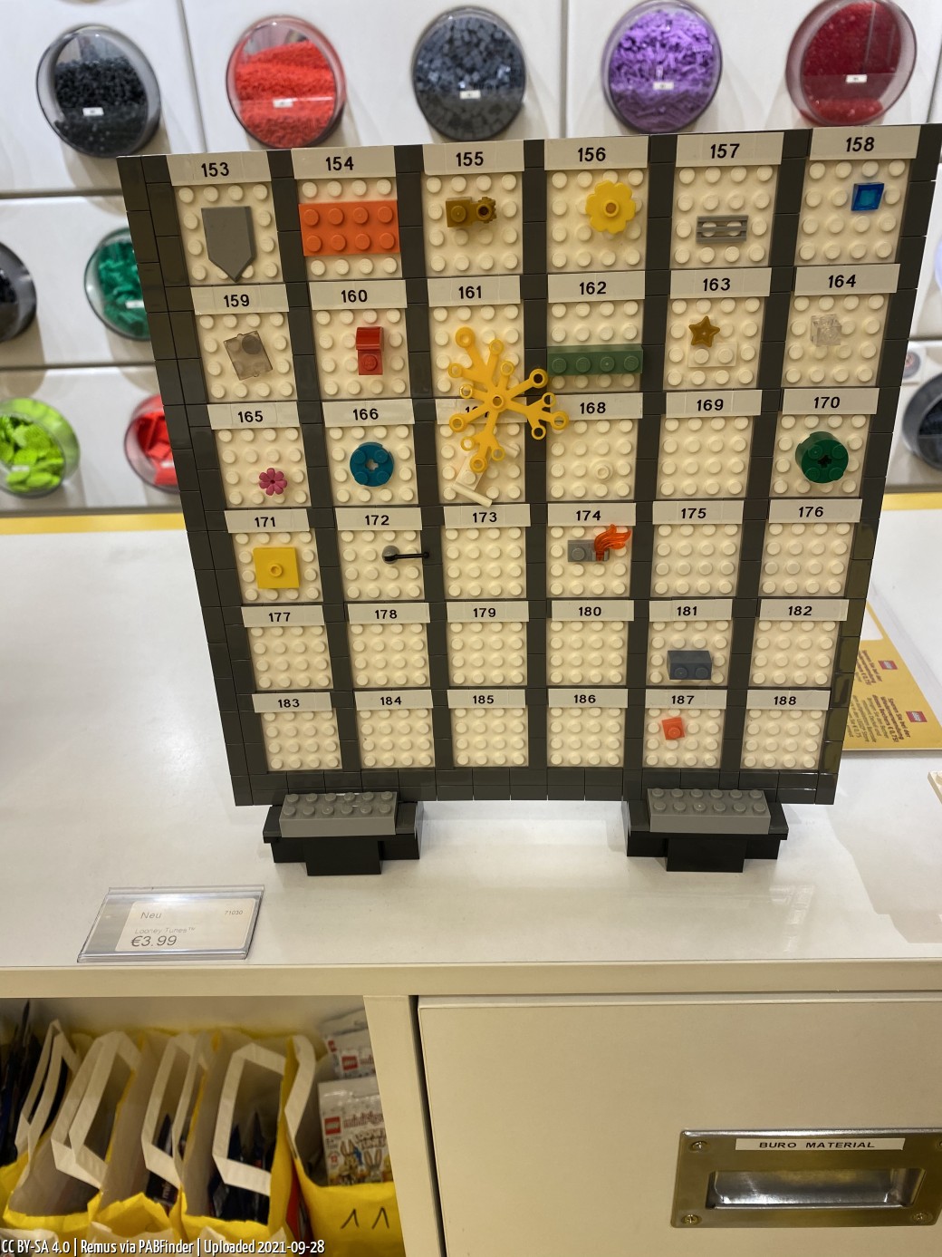 Pick a Brick München Riem (Remus, 9/28/21, 11:38:25 AM)