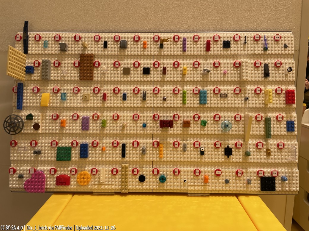 Pick a Brick Frankfurt (Dix_i_brick, 11/26/21, 10:34:55 PM)