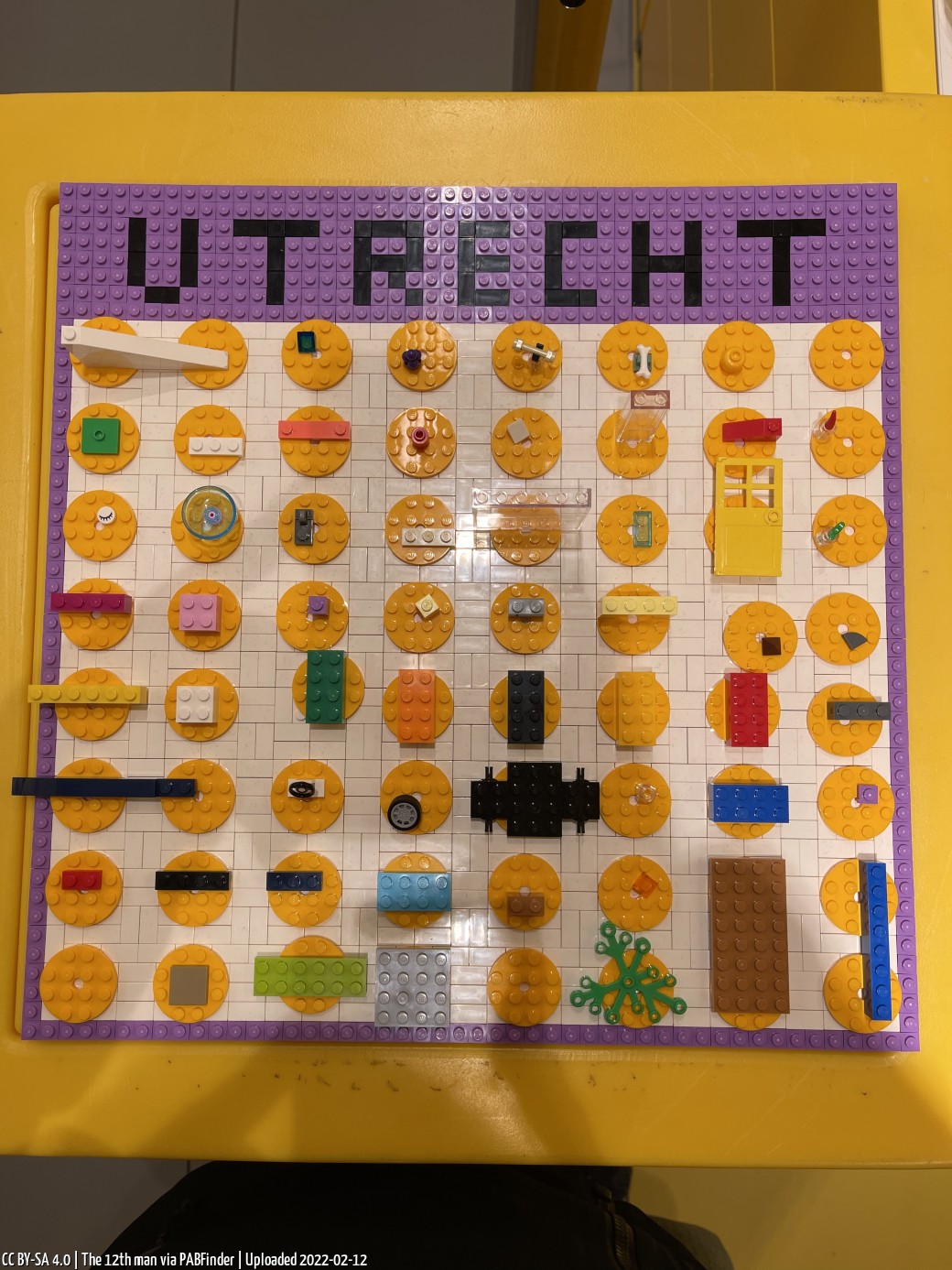 Pick a Brick Utrecht (The 12th man, 2/12/22, 4:43:44 PM)