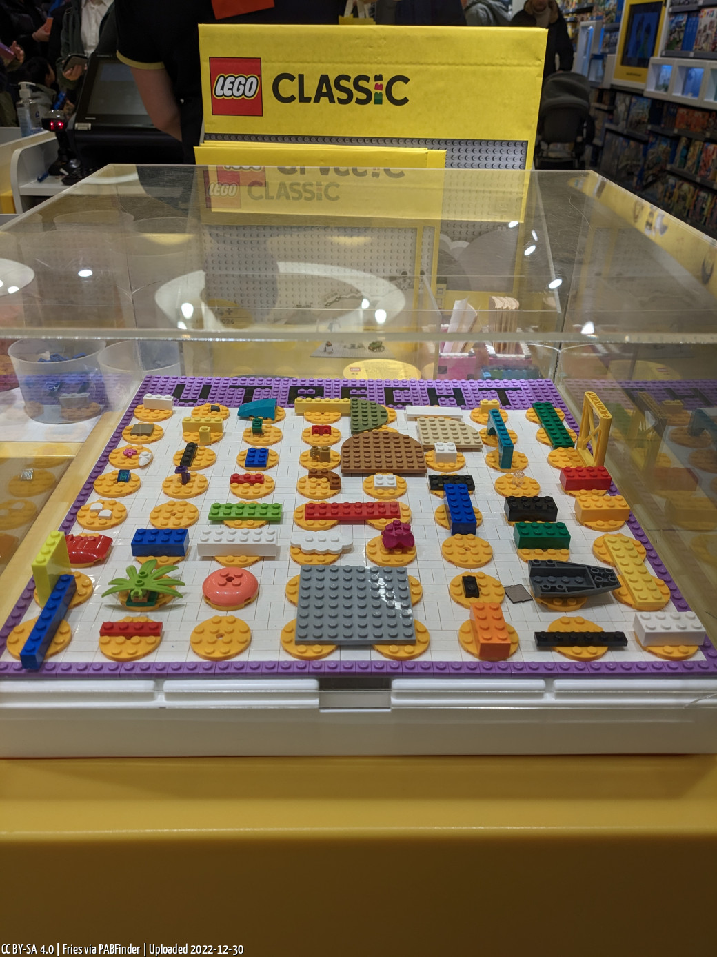 Pick a Brick Utrecht (Fries, 12/30/22, 8:58:44 PM)