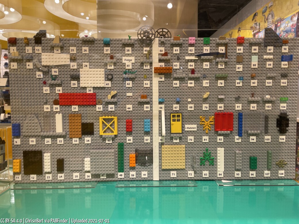 Pick a Brick Köln (ChrisnBart, 7/1/21, 9:31:59 PM)