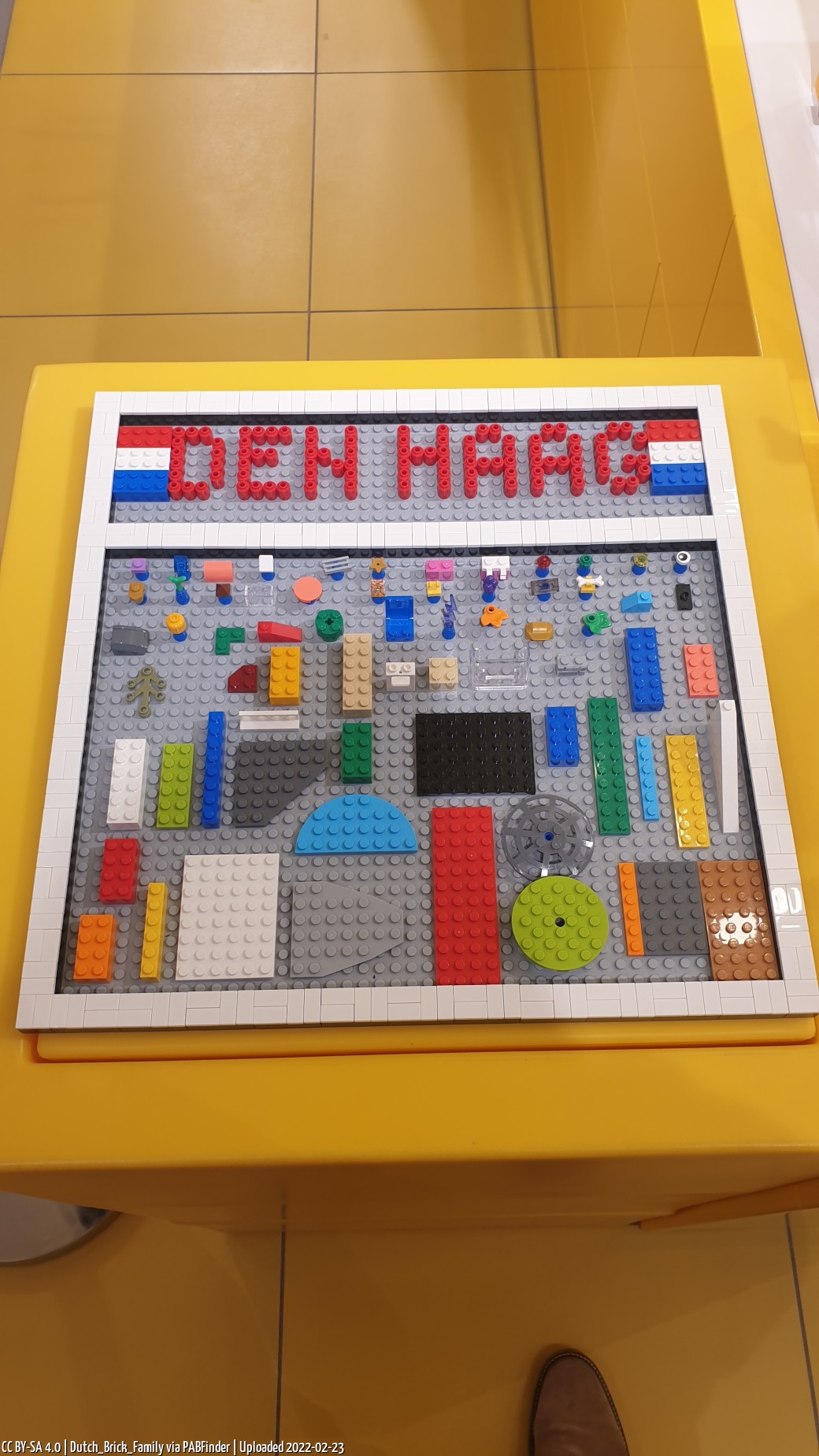 Pick a Brick Mall of the Netherlands (Dutch_Brick_Family, 2/23/22, 8:33:37 AM)