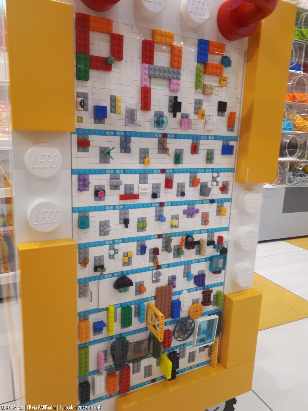 Pick a Brick Bonn (CB, 11/8/22, 11:43:17 PM)
