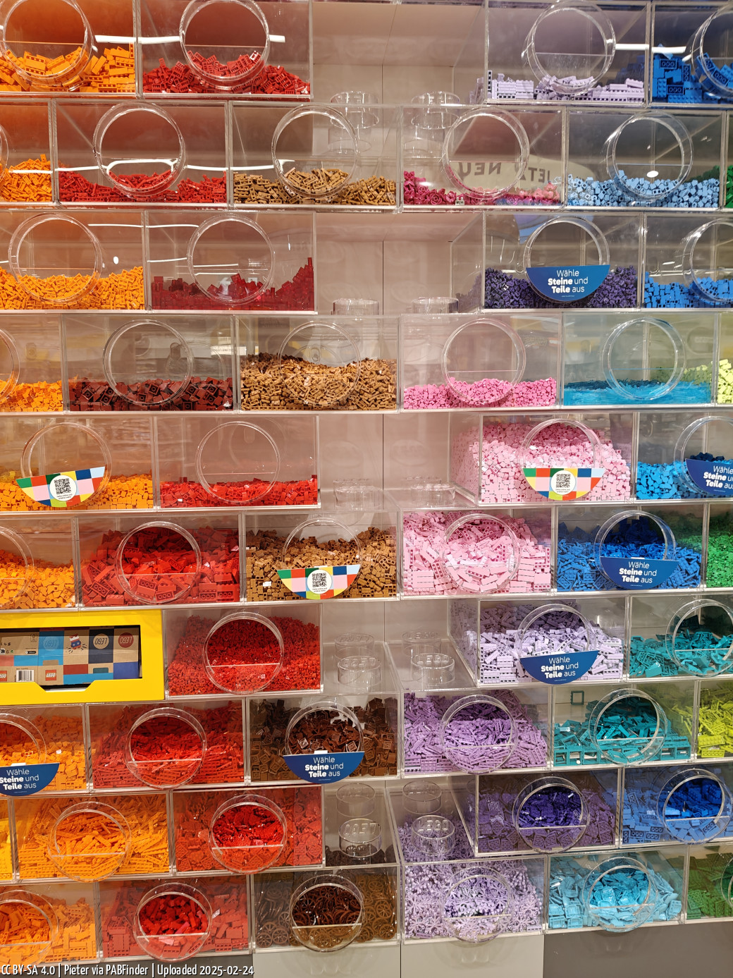 Pick a Brick Bonn (Pieter, 2/24/25, 7:34:40 AM)