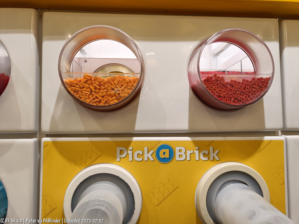 Pick a Brick LEGO Store Hamburg (Pieter am 2. Februar 2023)