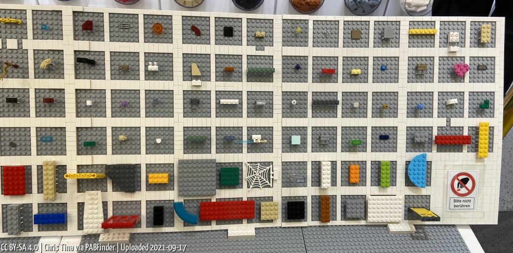 Pick a Brick Berlin (Chris Tina, 9/17/21, 6:40:28 PM)